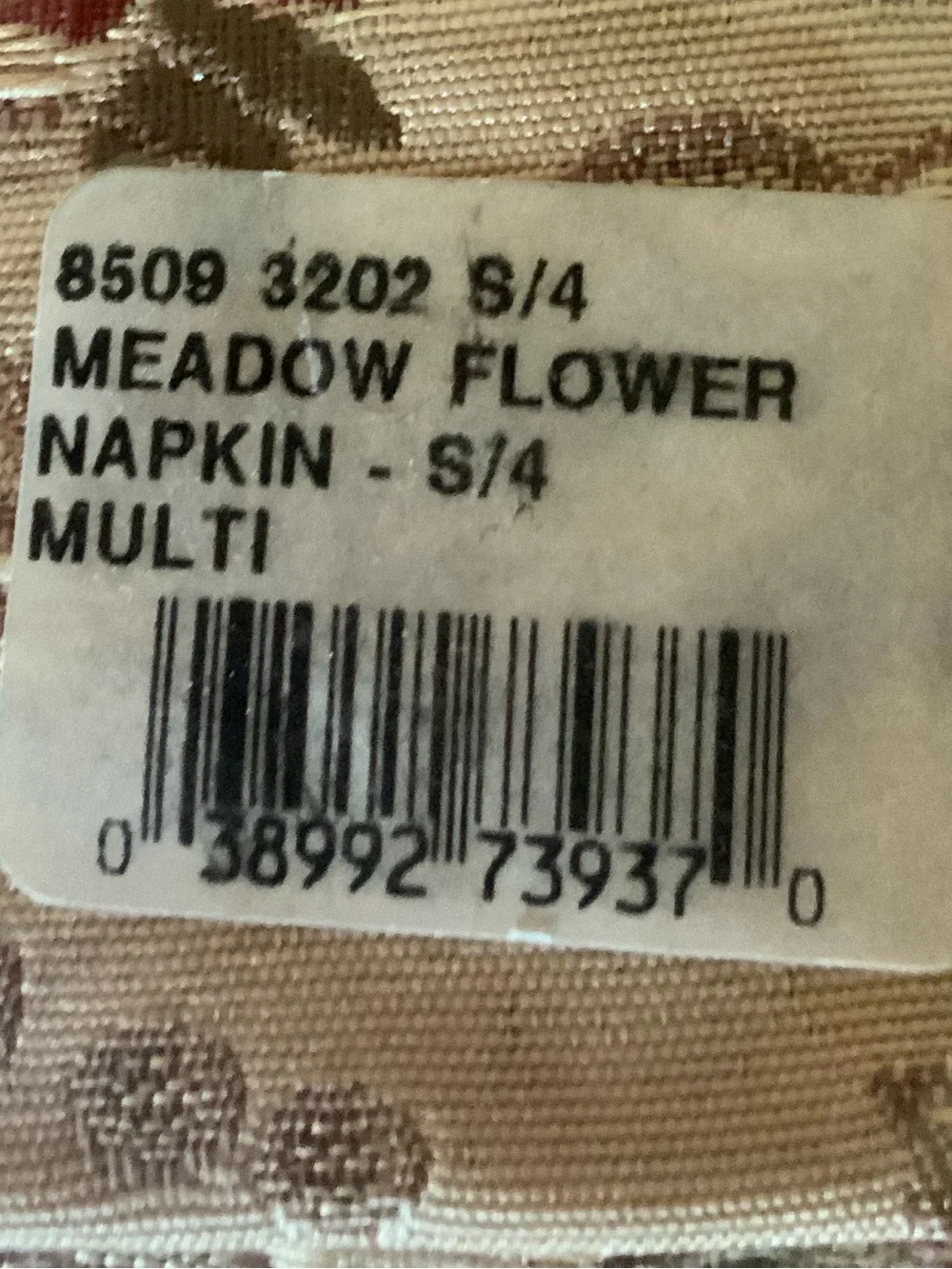 Set of 2 Waterford Linens Set of MEADOW FLOWER 4 Napkins per pack. New